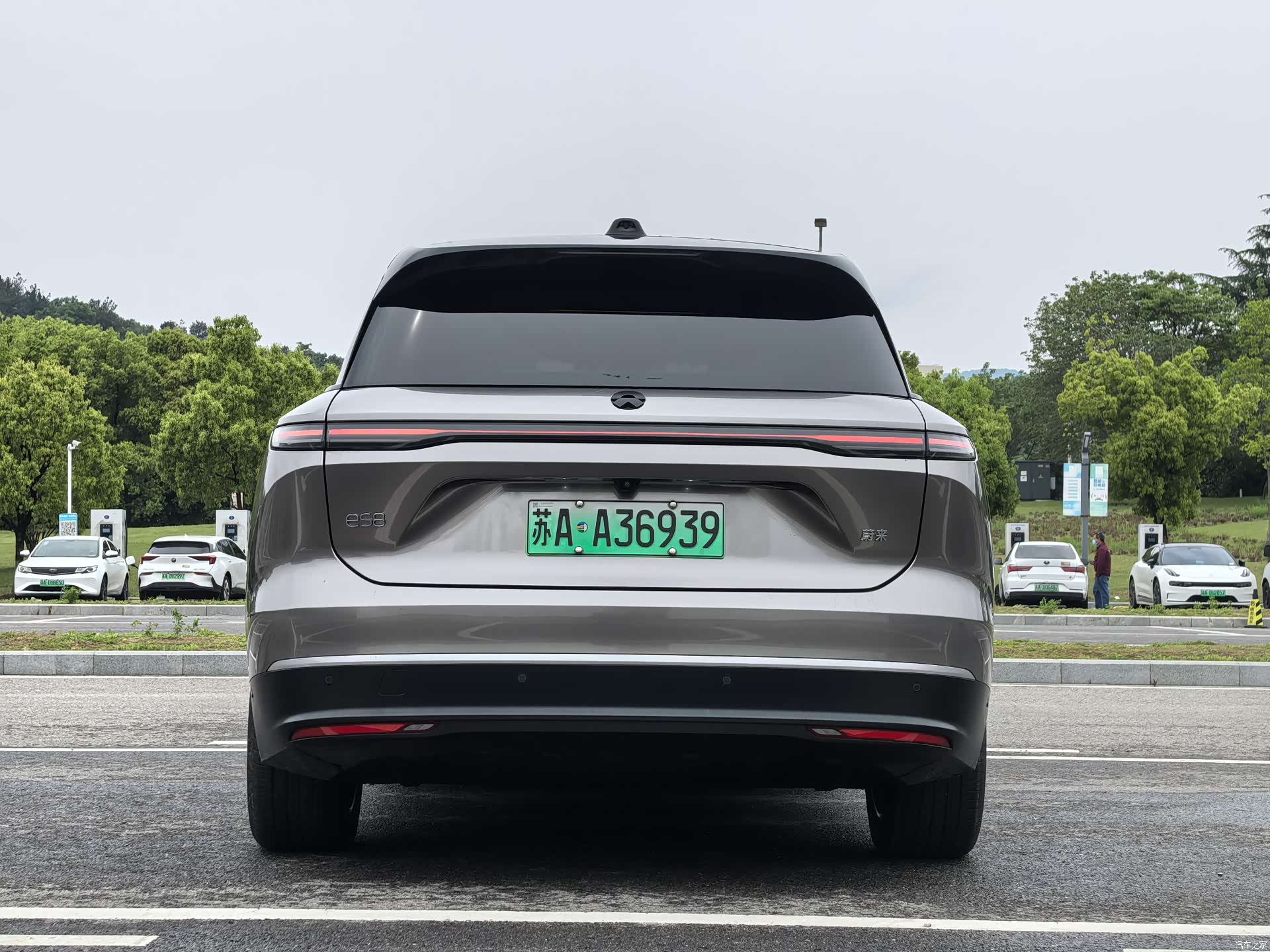 NIO ES8, 2024 6