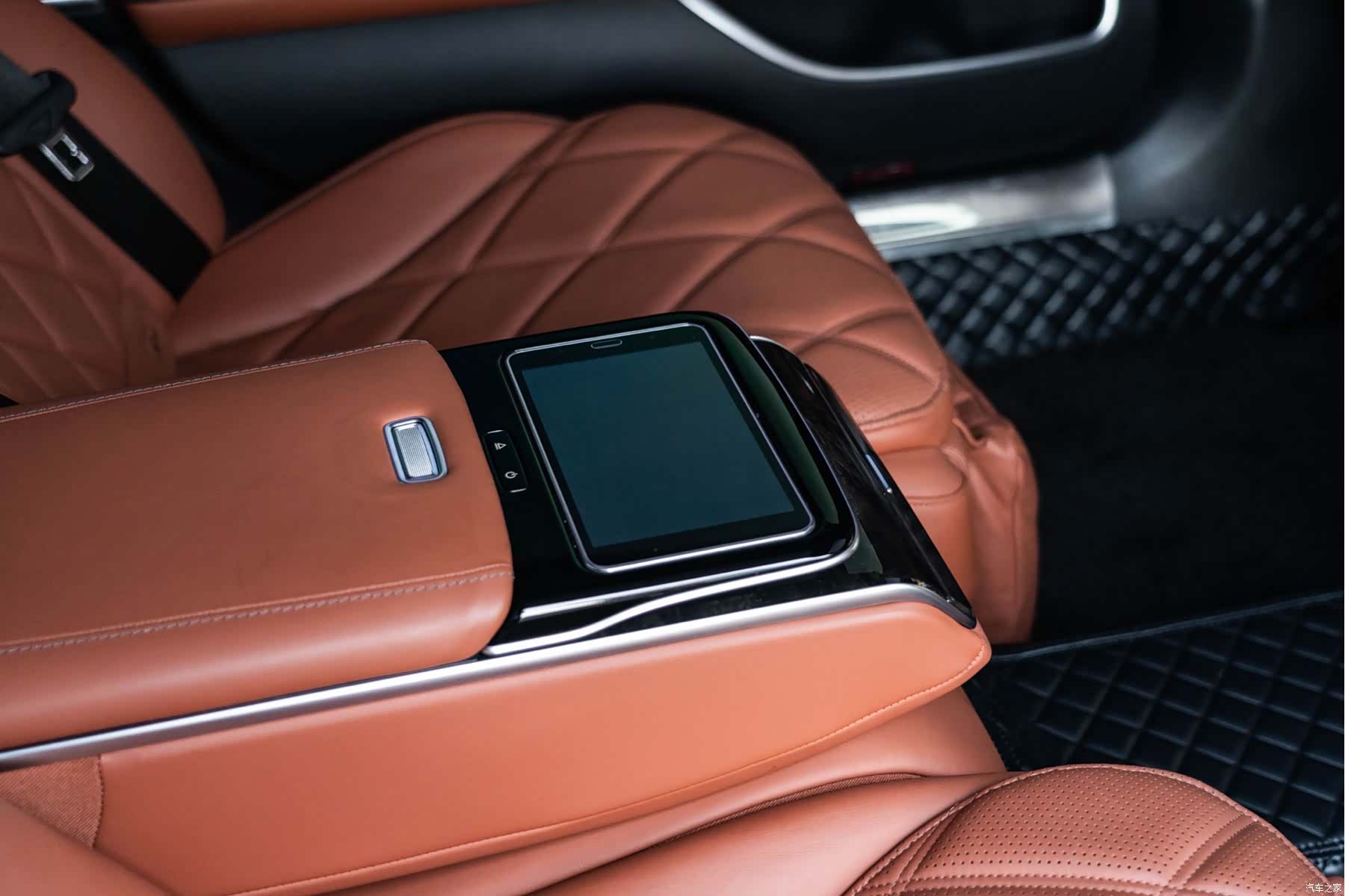 Maybach S-Class, 2023 26