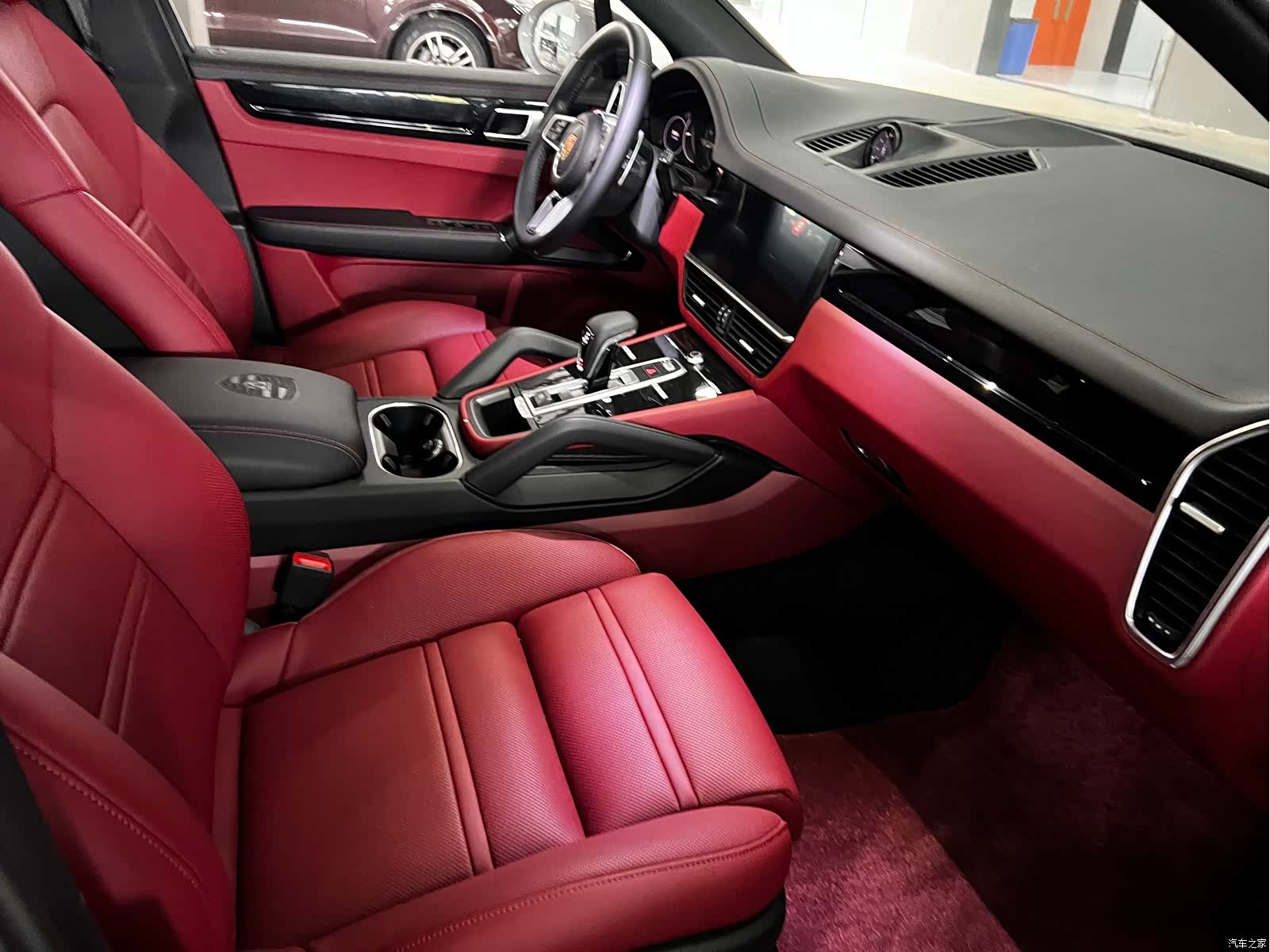 Porsche Cayenne, 2018 14