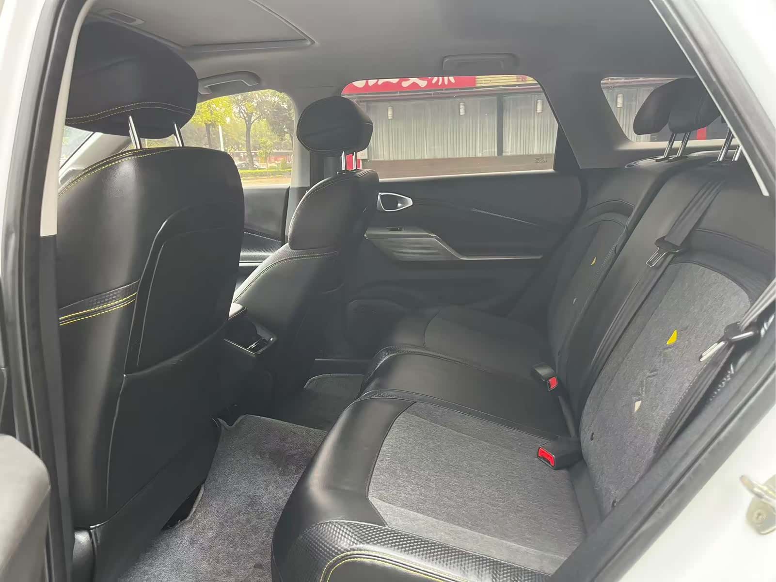 Wuling RC-5, 2021 все фото