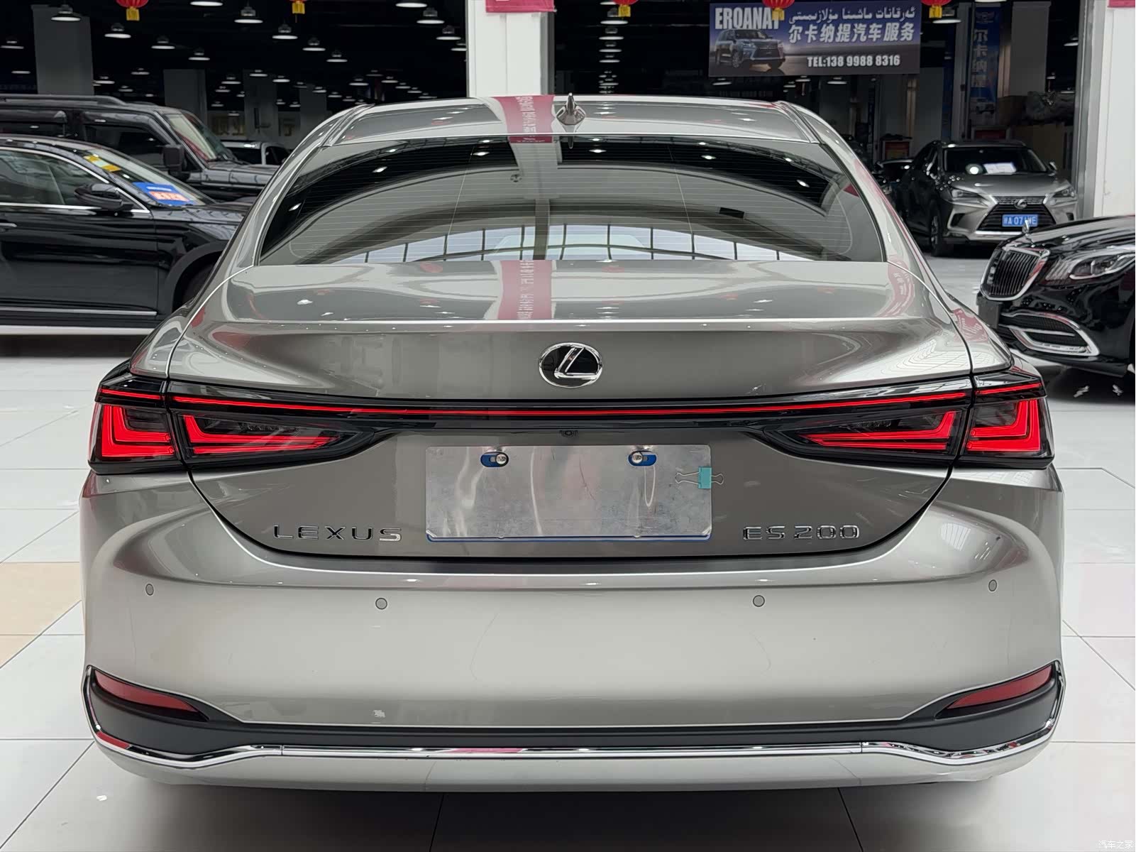 Lexus ES, 2025 21
