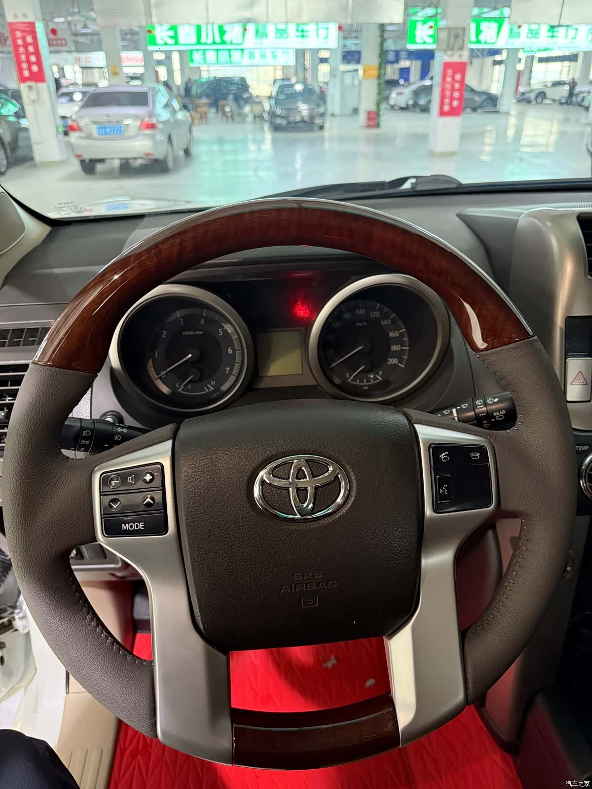 Toyota Prado, 2012 6