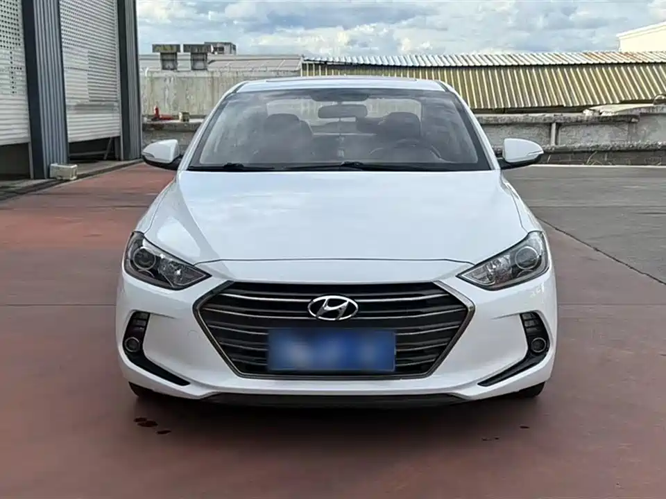 Hyundai Lead
