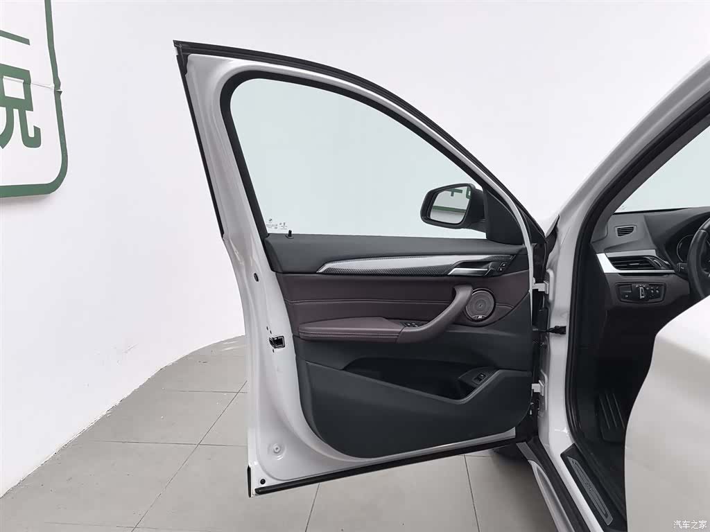 BMW X1, 2021 8