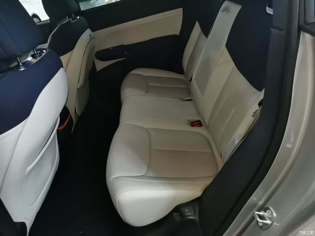 Xpeng G6, 2023 17
