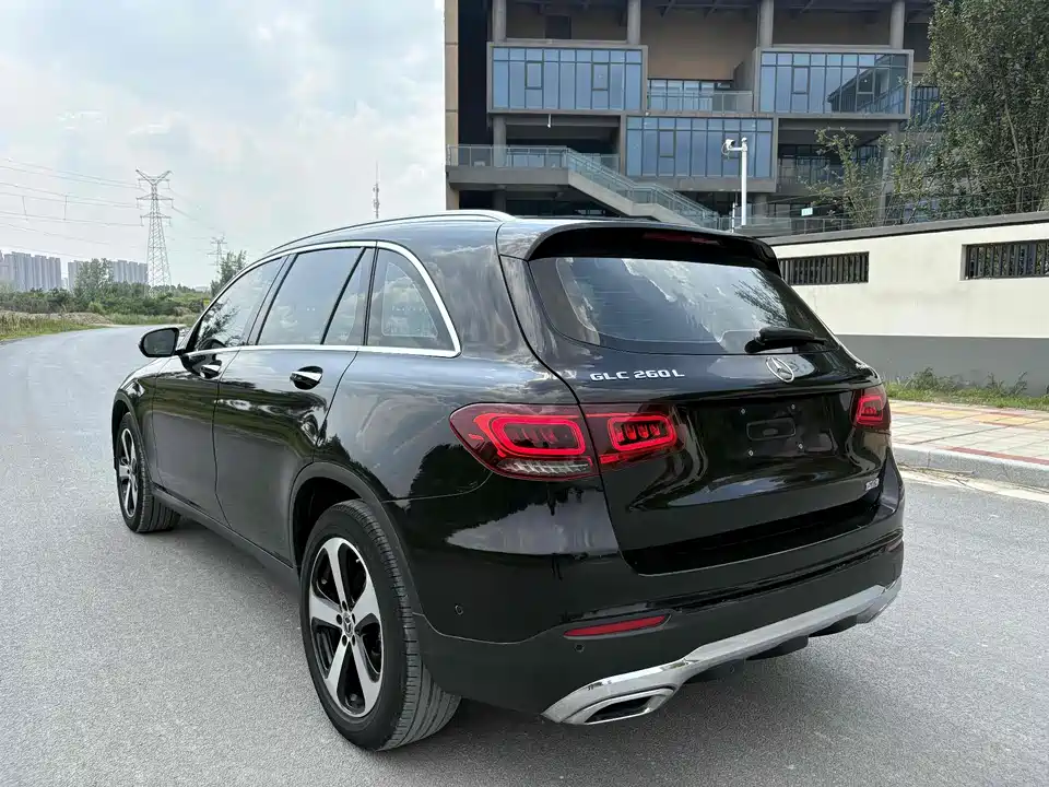 Mercedes-Benz GLC Mercedes-Benz GLC