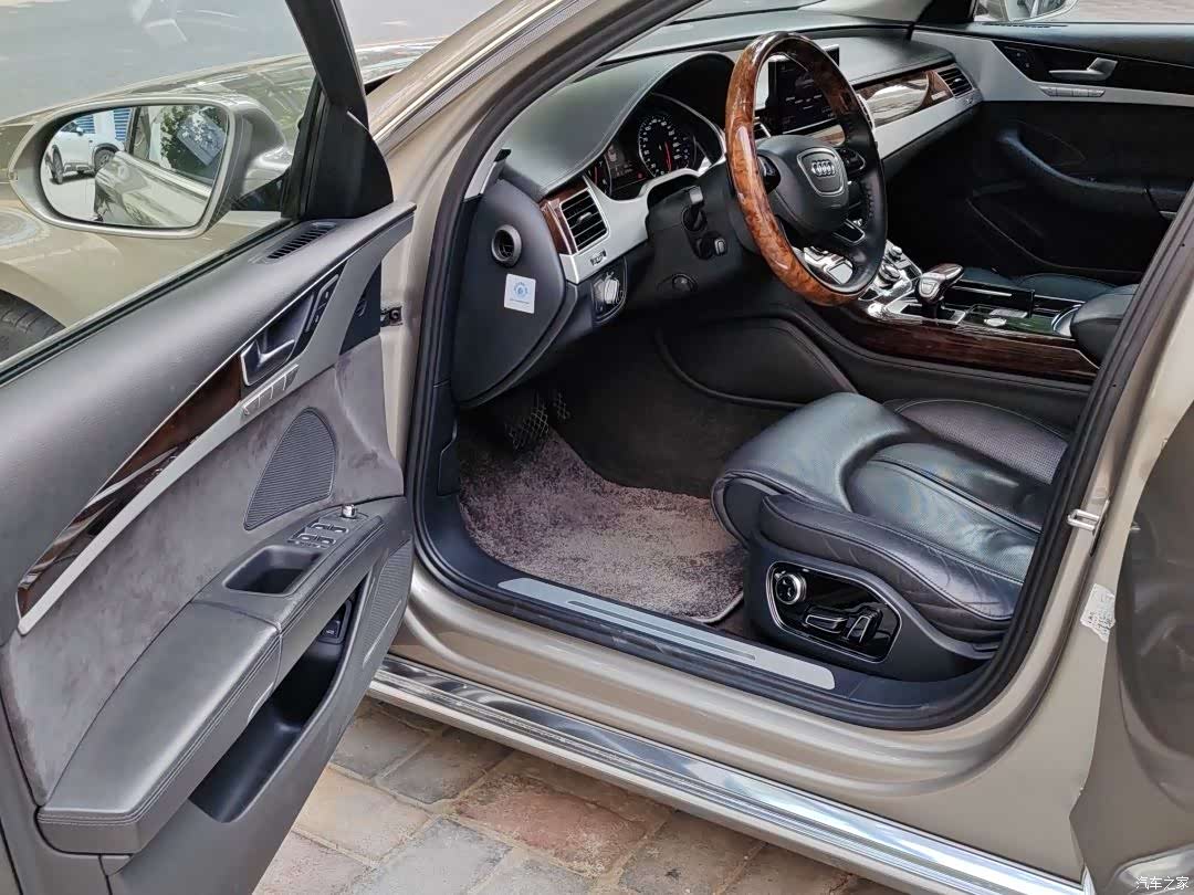 Audi A8L, 2013 9