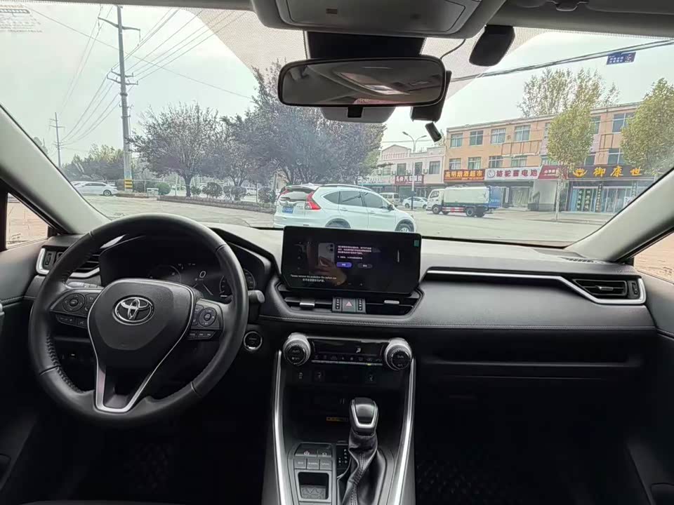 Toyota RAV4 Rongfang