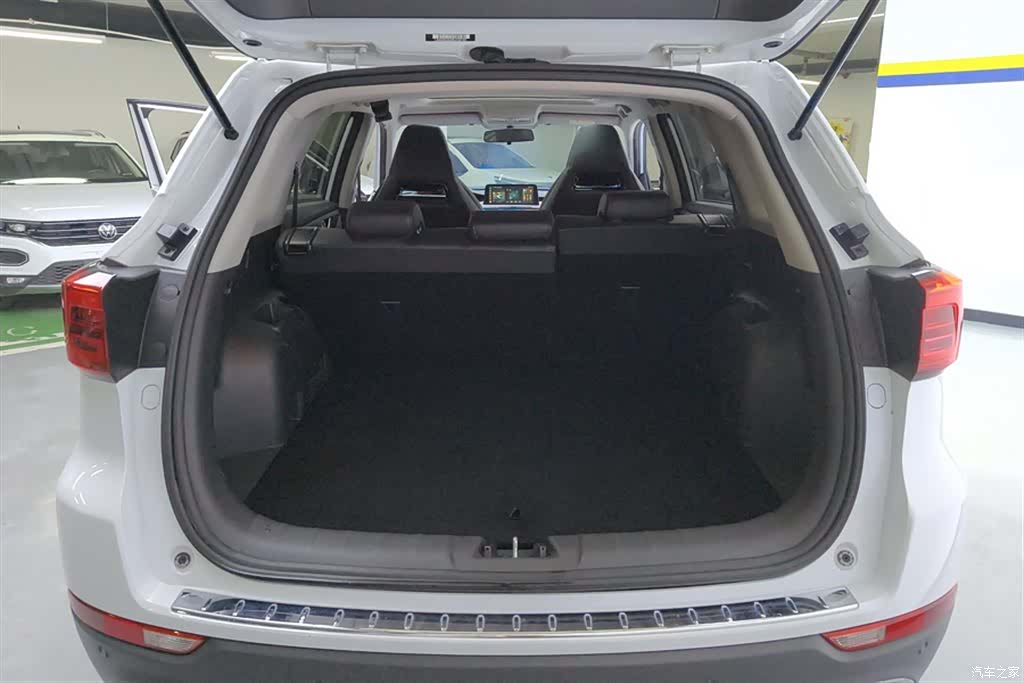 Changan CS75, 2025 4