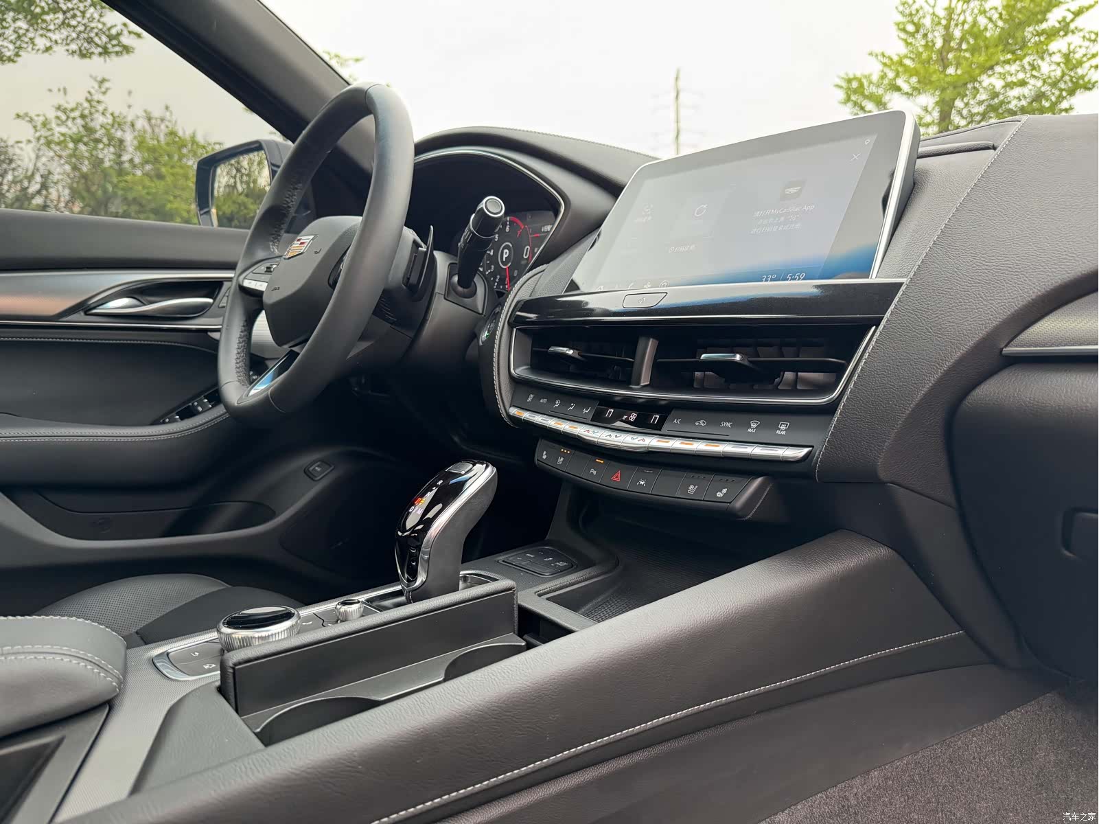 Cadillac CT5, 2023 10
