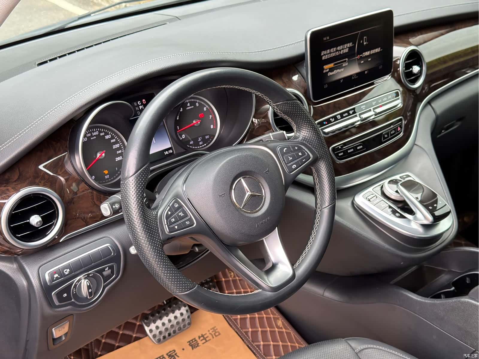 Mercedes-Benz V-Class, 2018 19