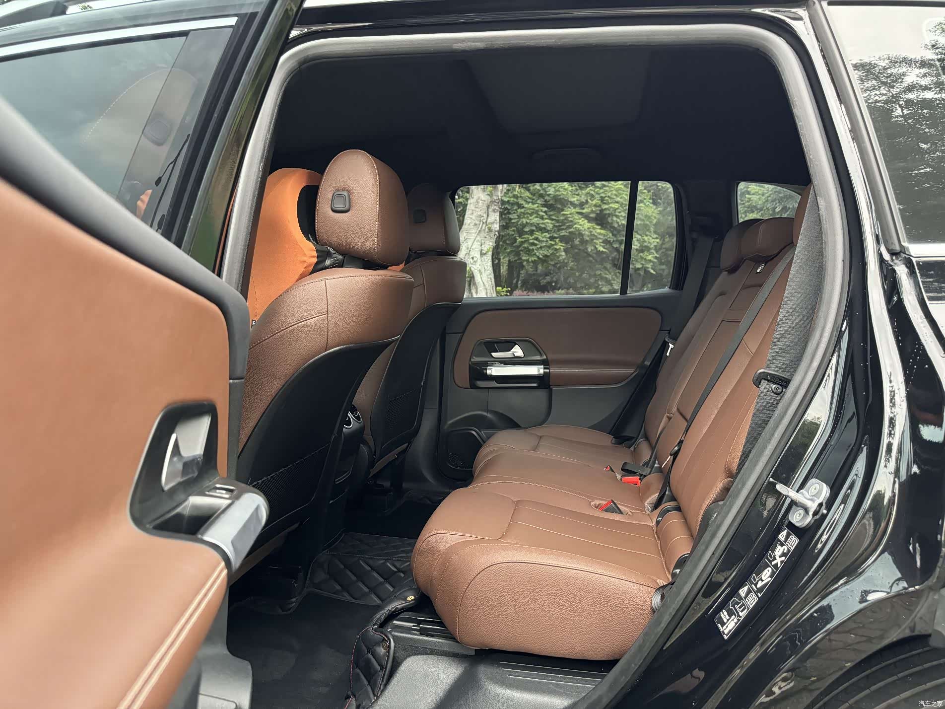 Mercedes-Benz GLB, 2024 3