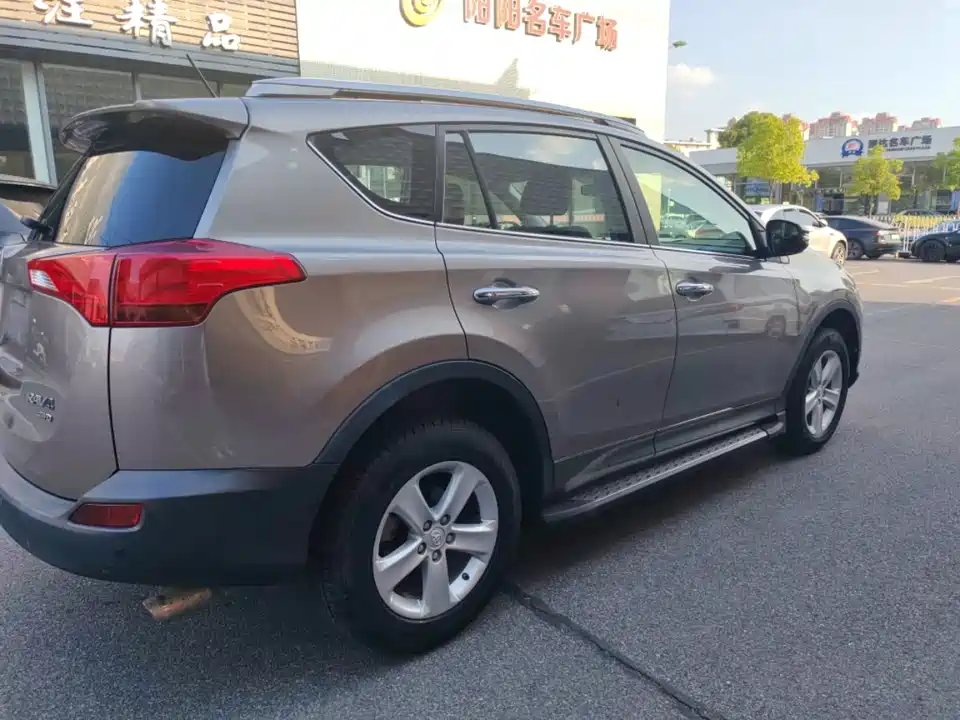 Toyota RAV4 Rongfang