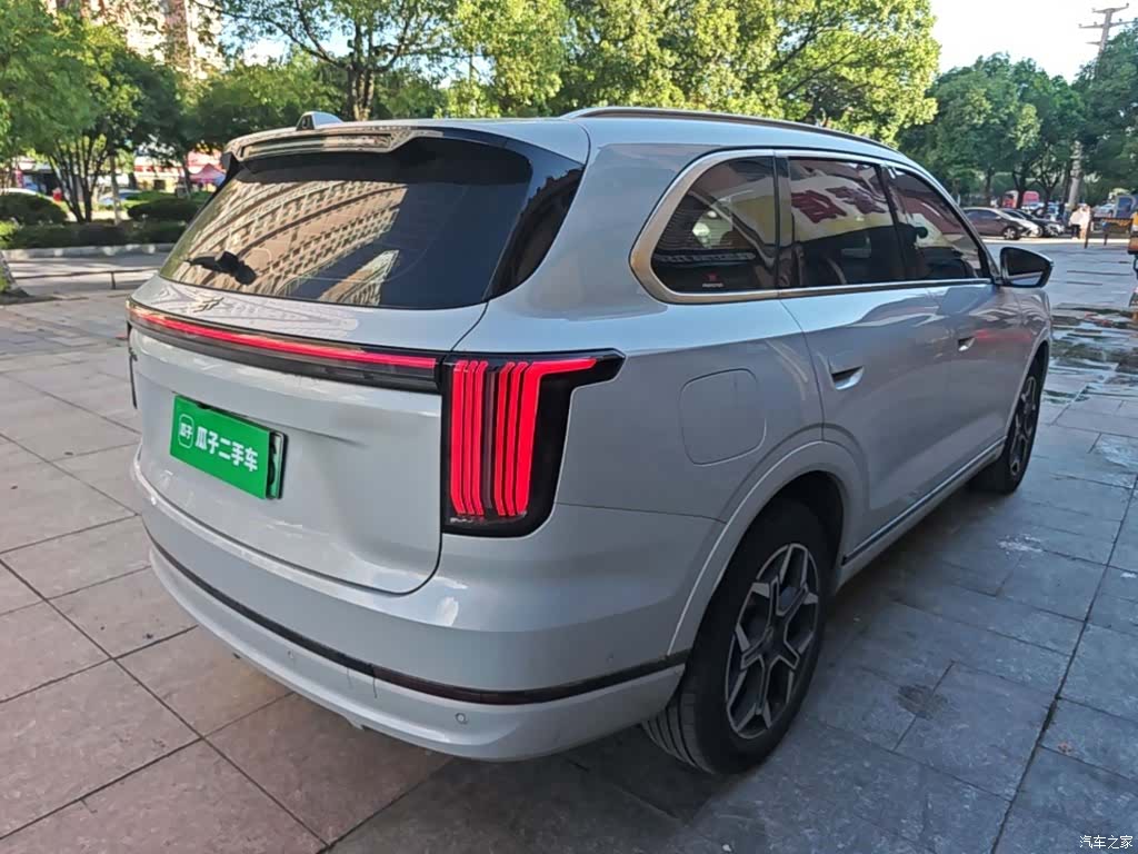 Jetour L7, 2026 7