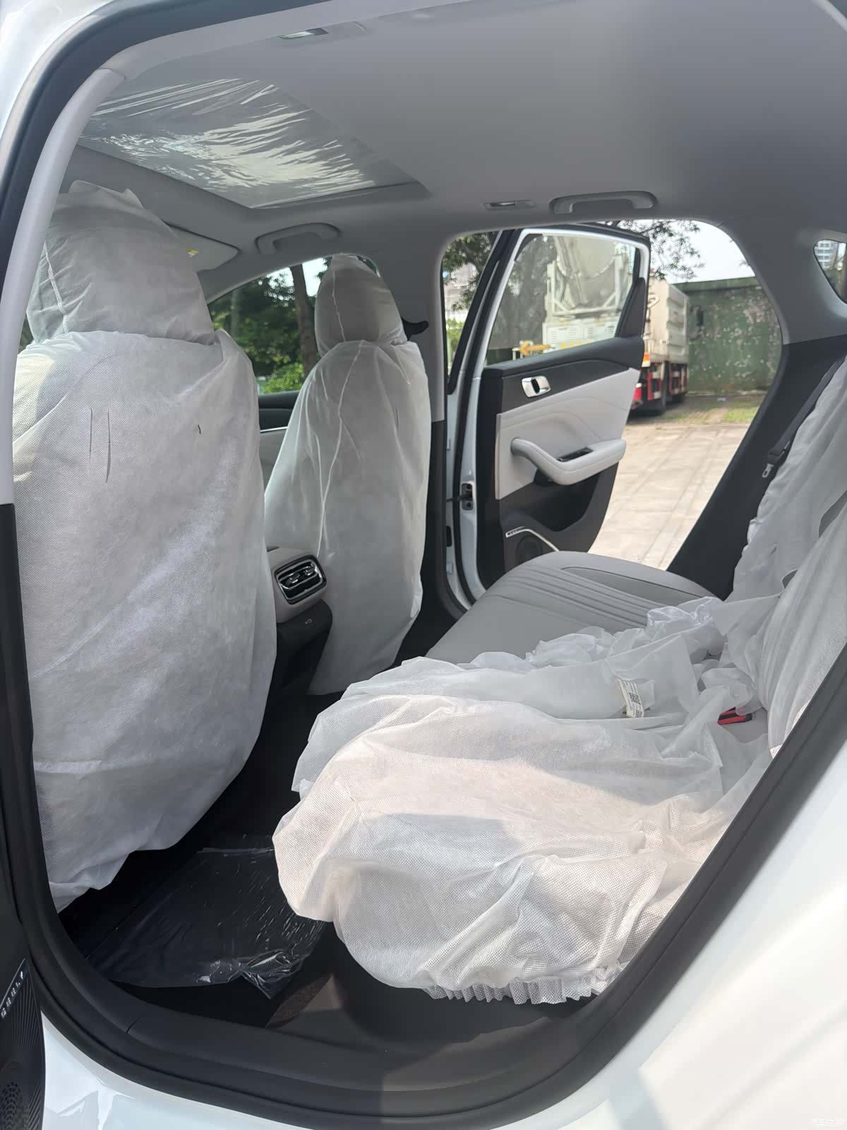 Geely 6, 2026 21
