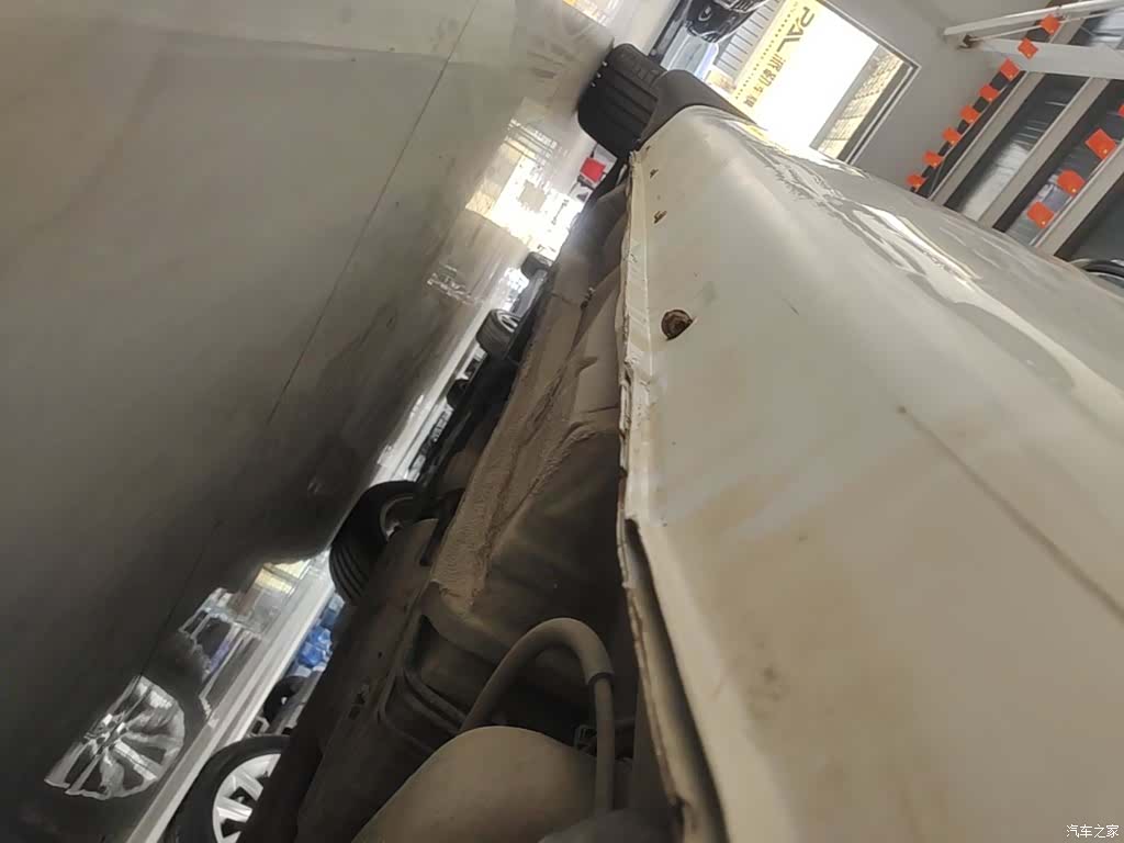 Geely Emgrand, 2015 22