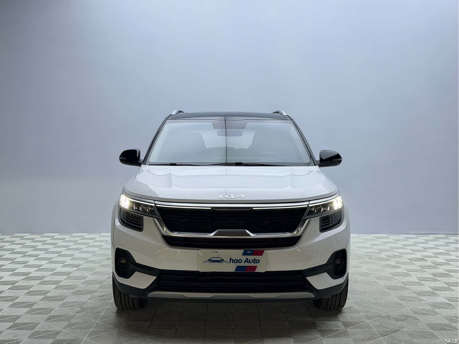 Kia KX3, 2022 2