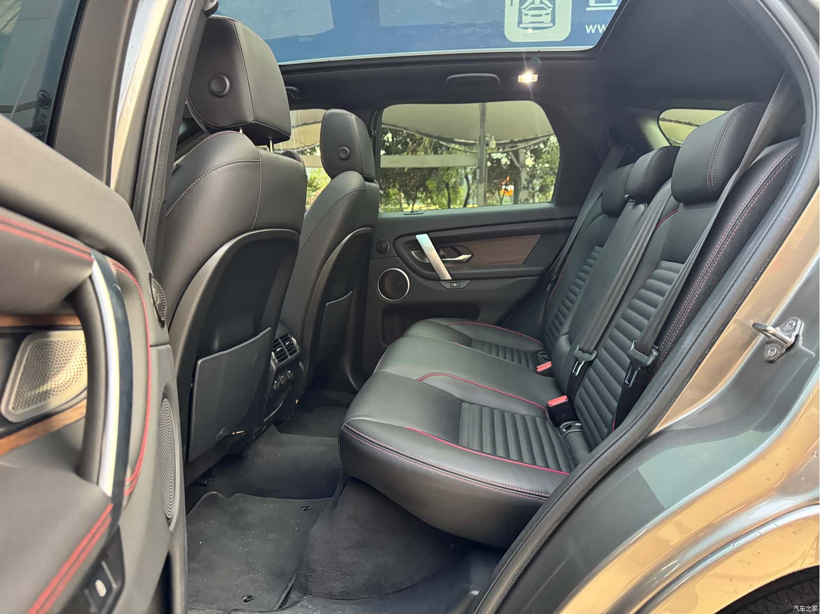Land Rover Discovery, 2021 13
