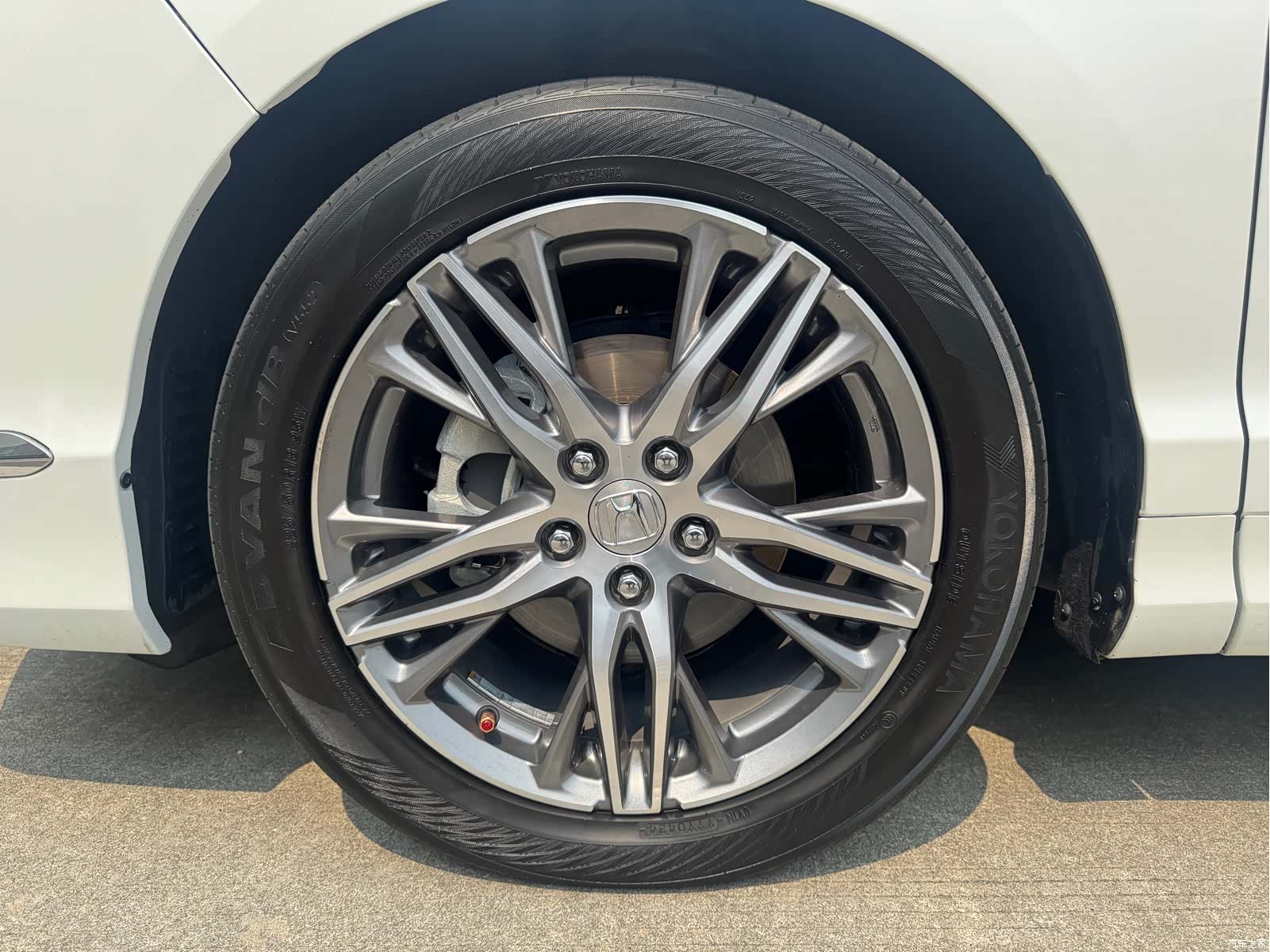 Honda Elysion, 2020 10