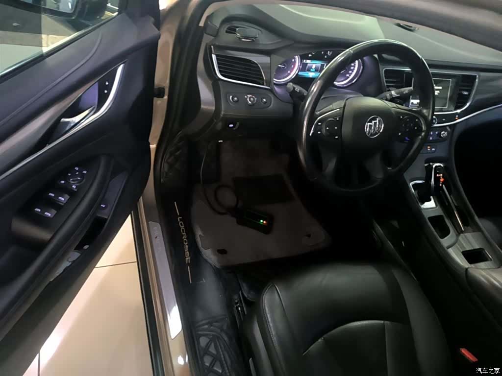 Buick LaCrosse, 2017 16