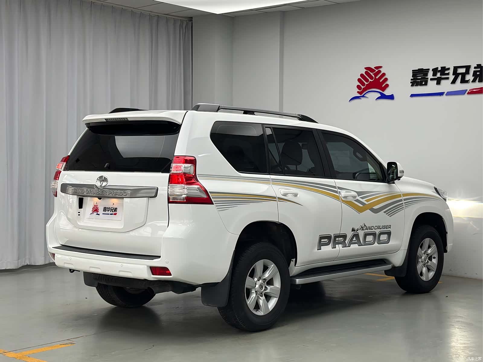 Toyota Prado, 2015 9
