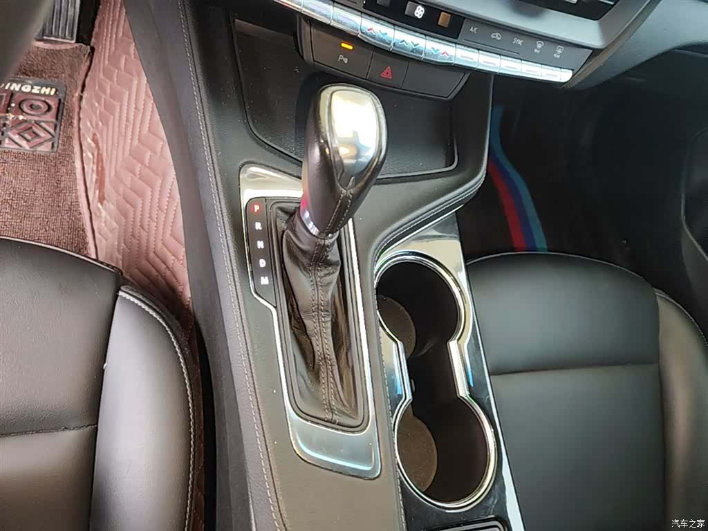 Cadillac CT4, 2021 14