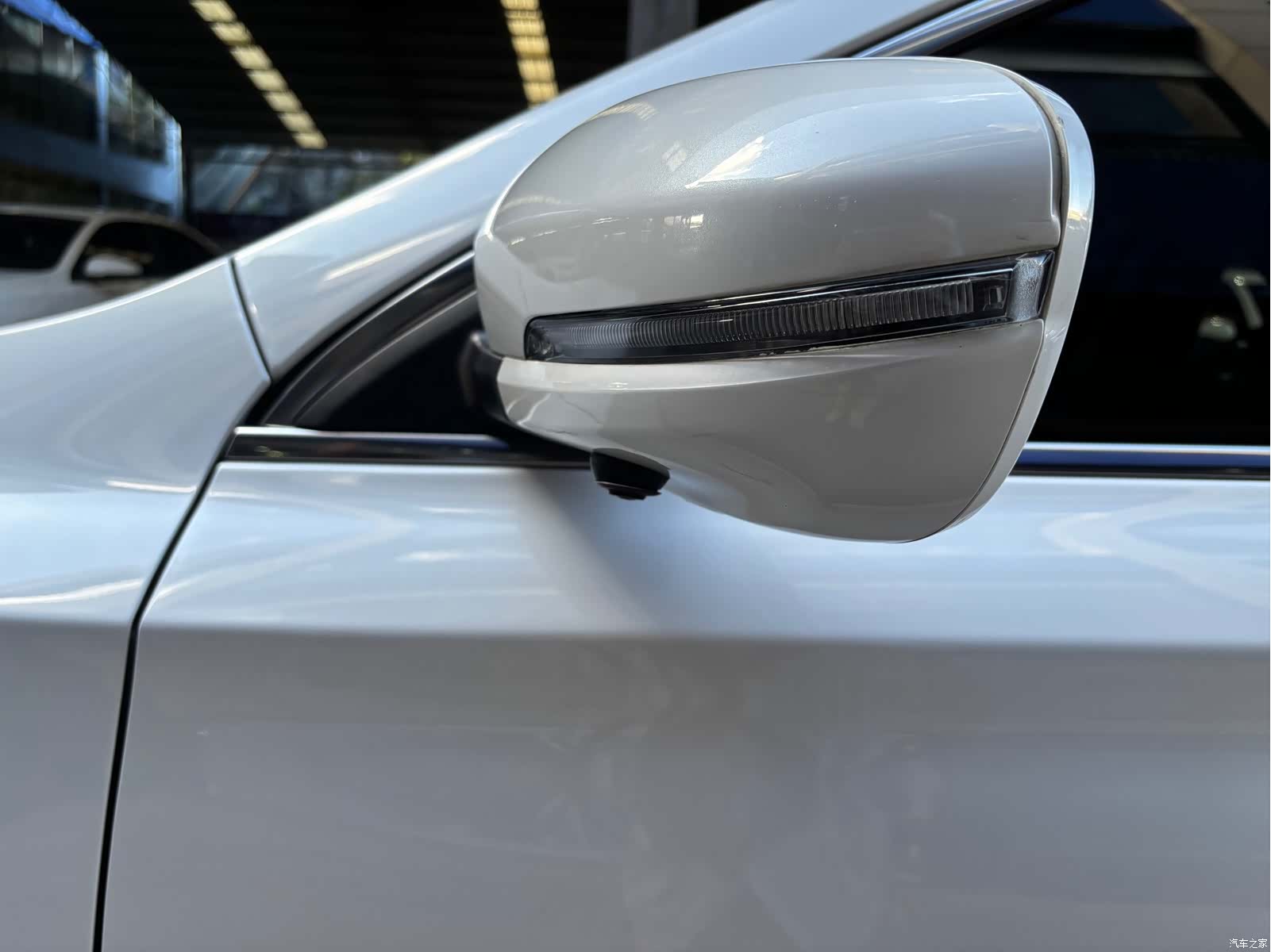 Geely +, 2021 все фото