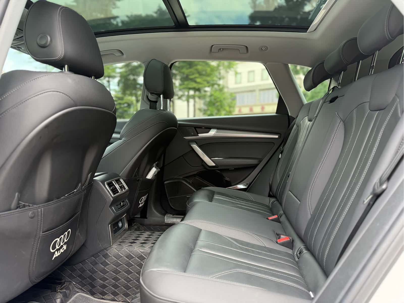 Audi Q5L, 2022 8