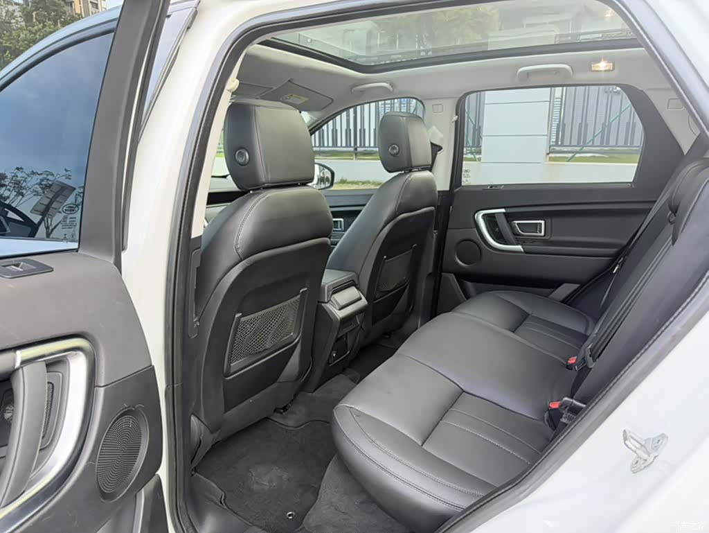 Land Rover Discovery, 2016 16