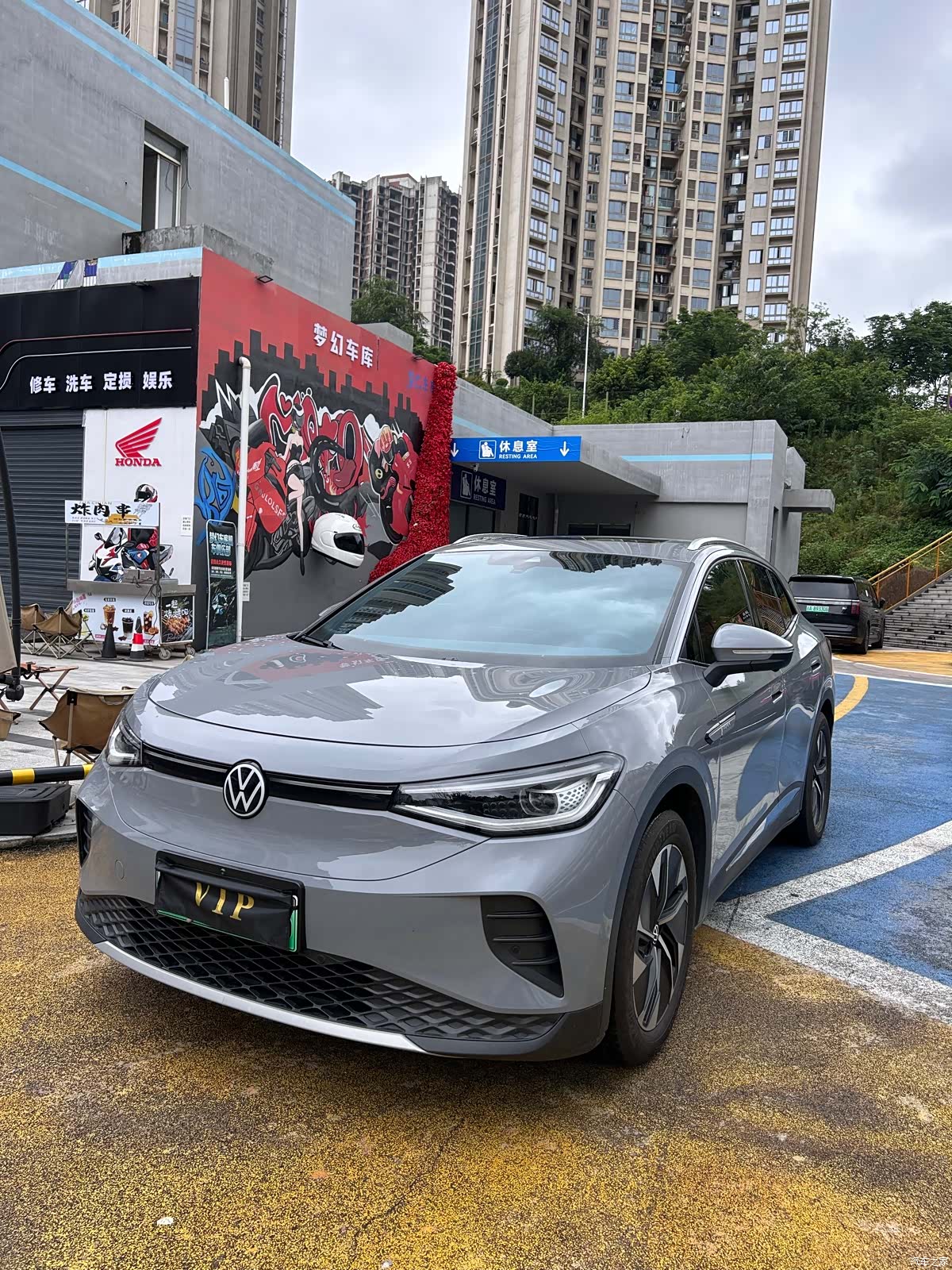 Volkswagen ID.4, 2024 1