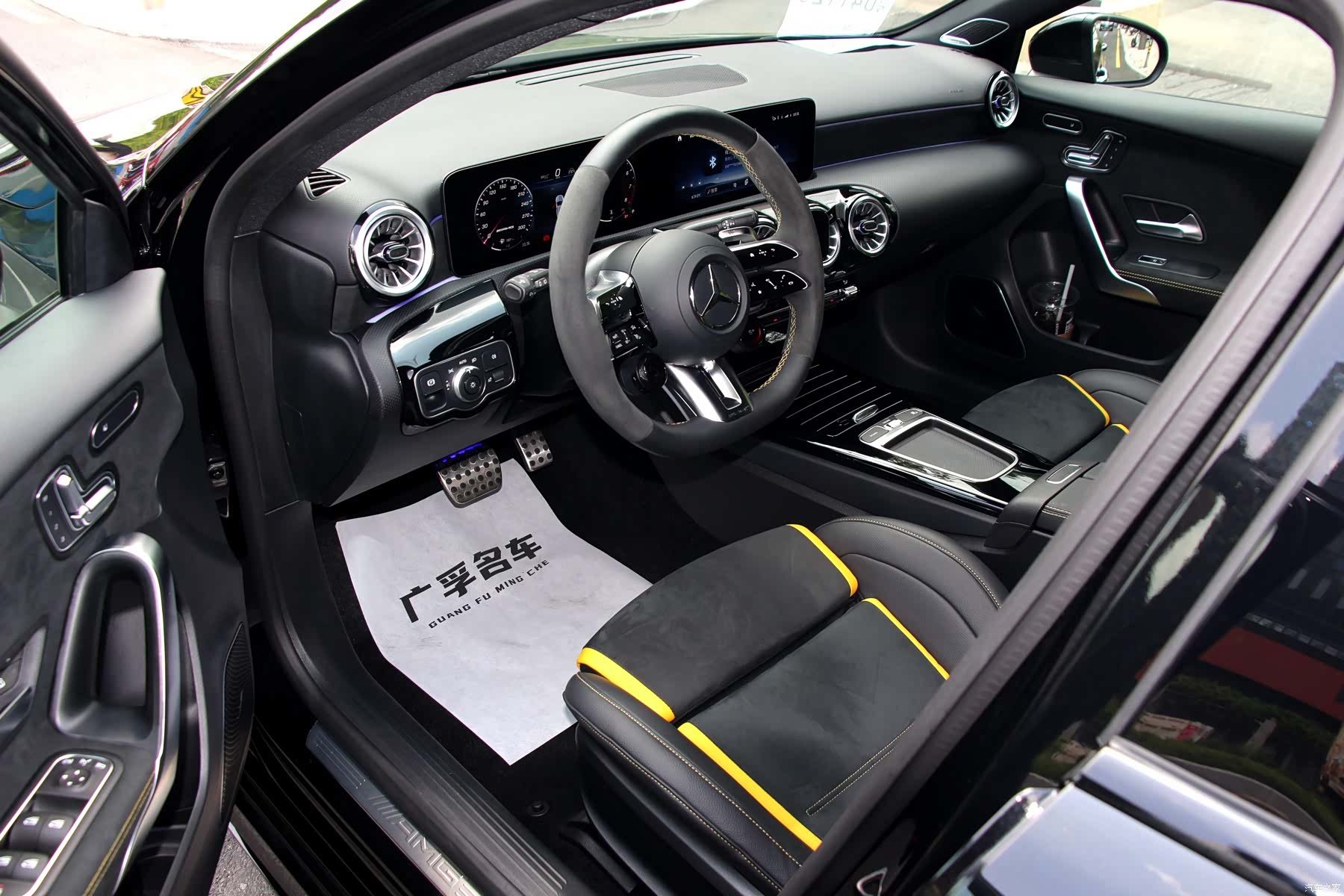 Mercedes-Benz A-Class, 2024 11