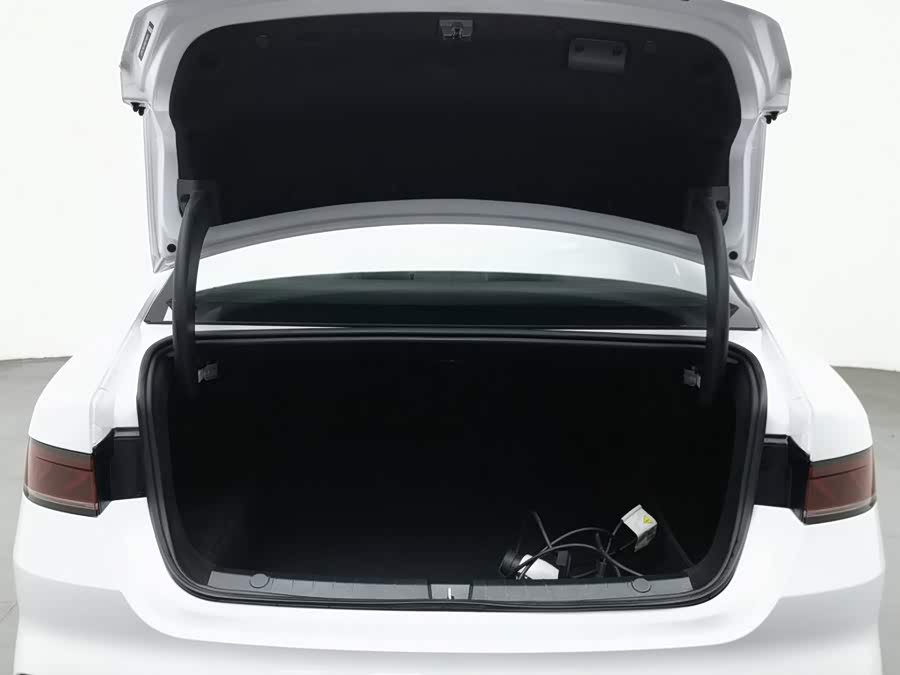 BYD Qin PLUS 2025, фото 16