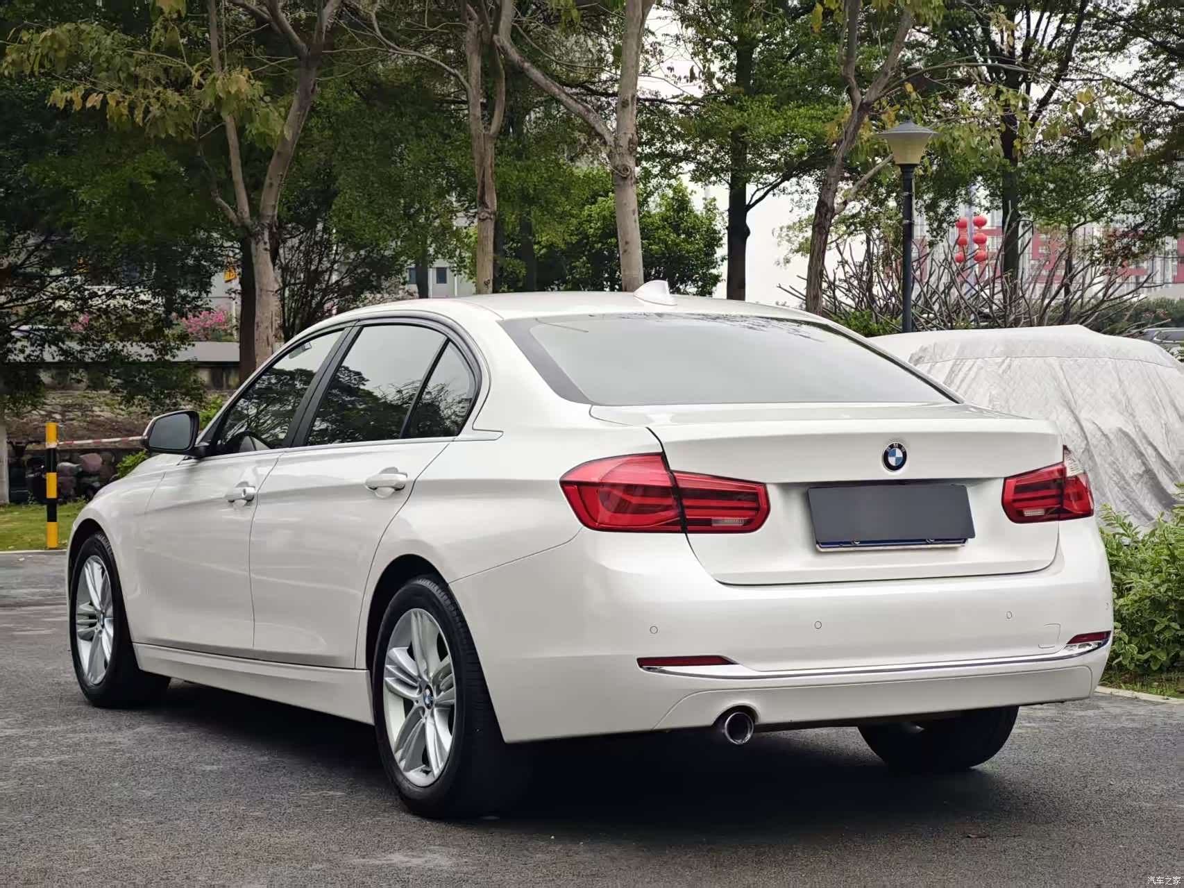 BMW 3 Series, 2017 18