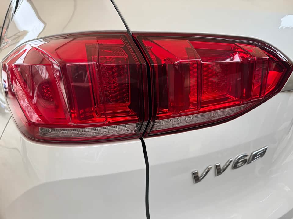 Weipai VV6