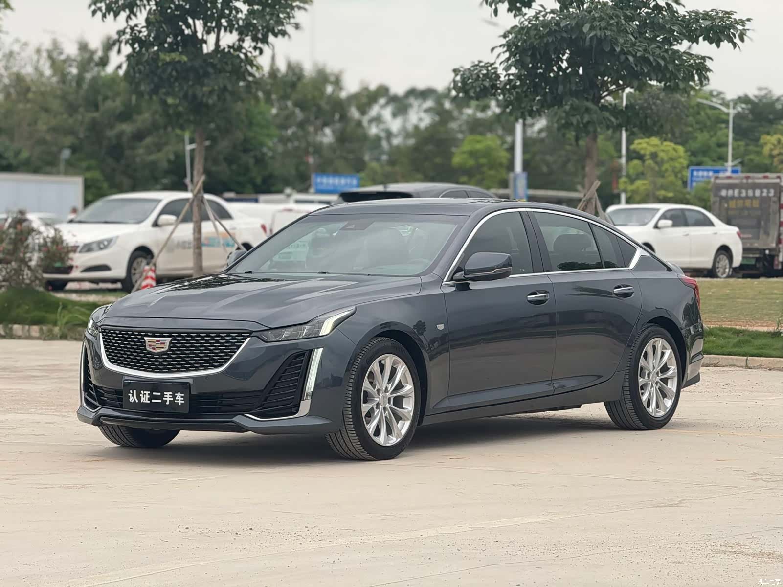 Cadillac CT5