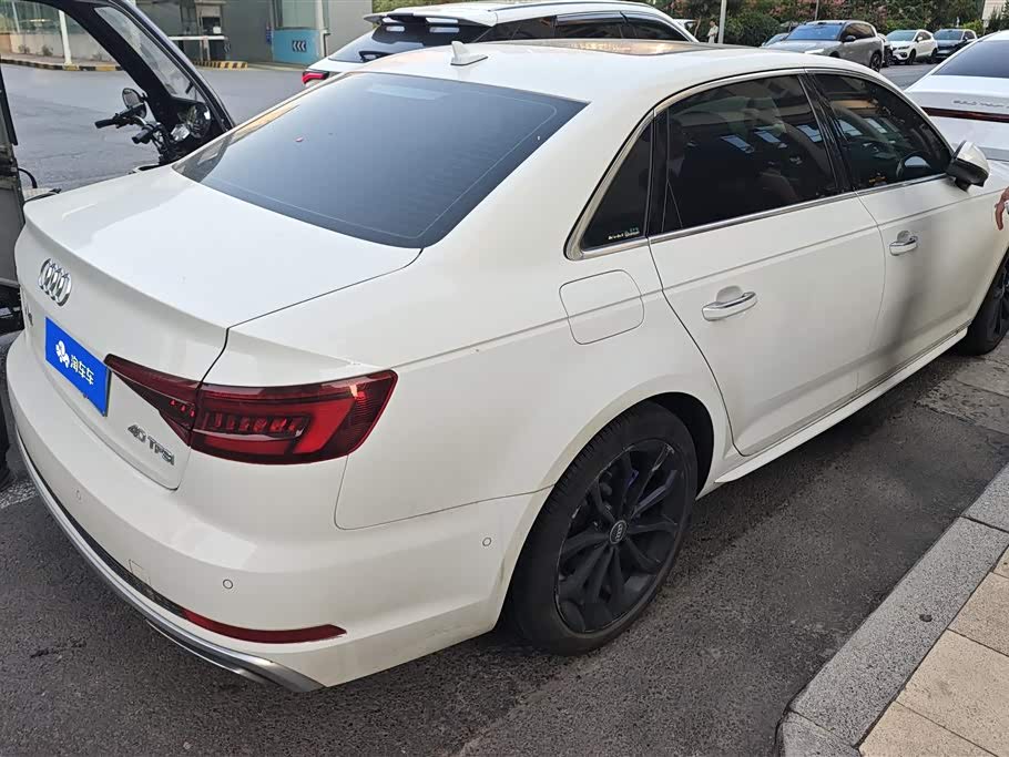 Audi A4L