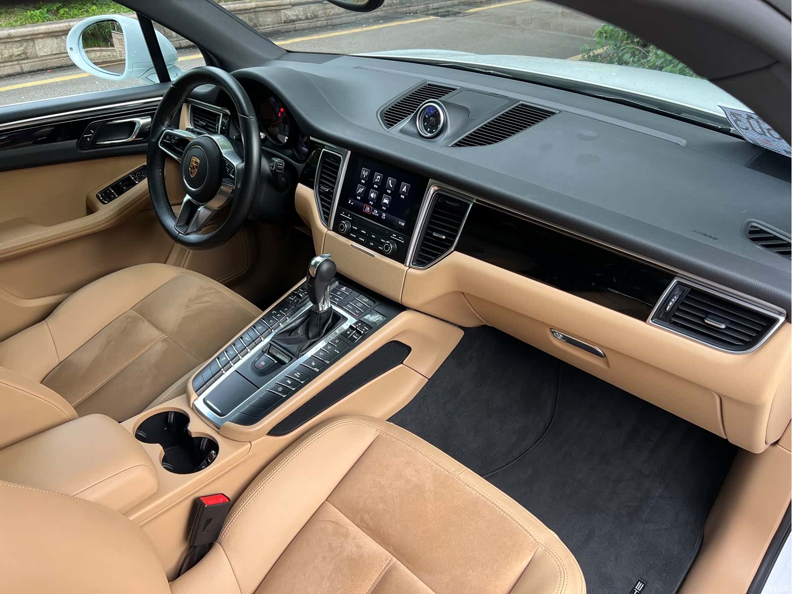 Porsche Macan, 2017 17
