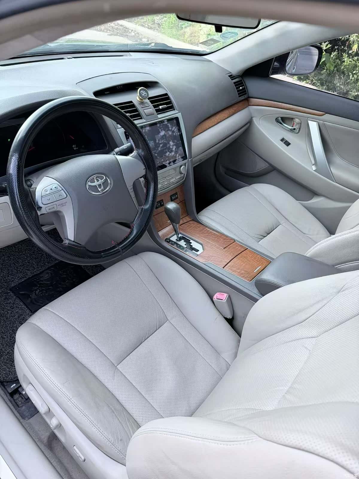 Toyota Camry, 2012 4