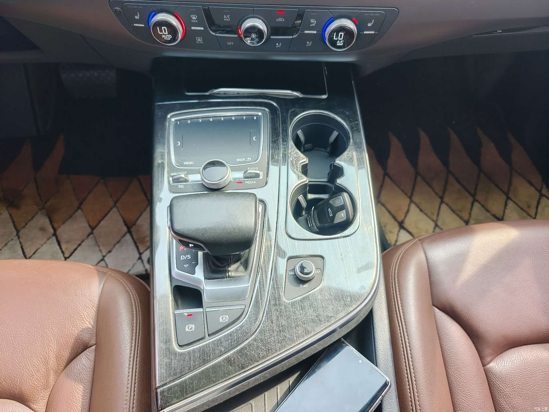 Audi Q7, 2018 12