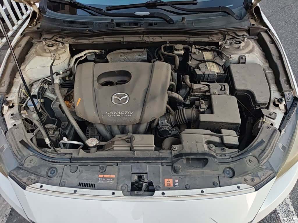 Mazda Mazda3, 2015 21