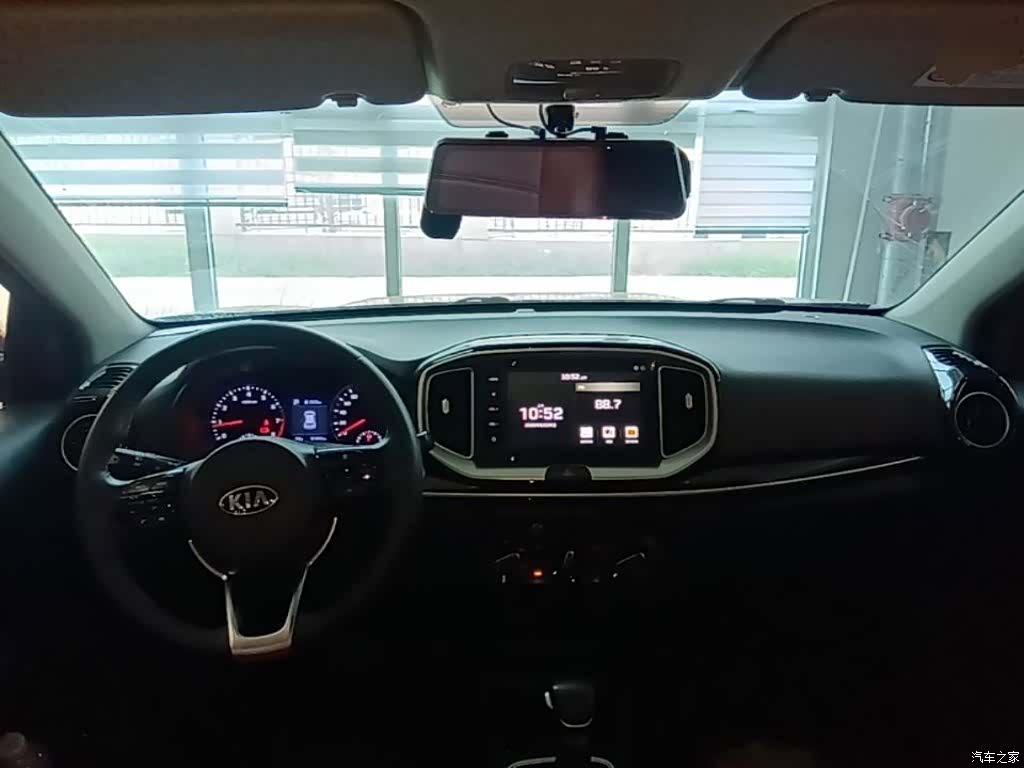 Kia KX1, 2020 10