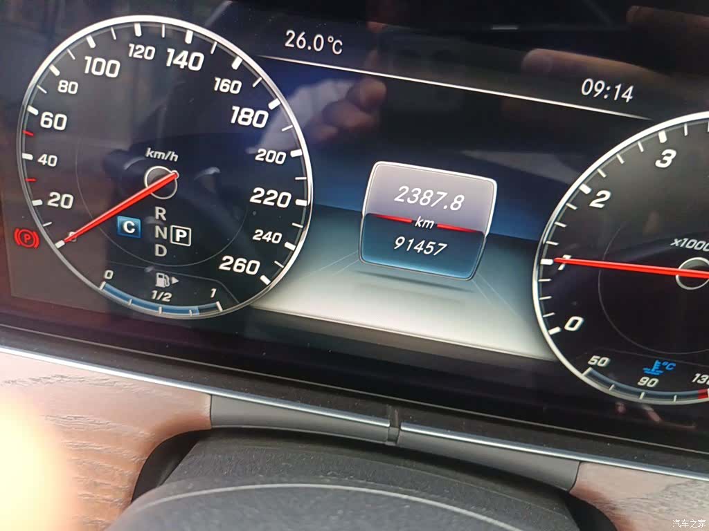 Mercedes-Benz E-Class, 2016 все фото