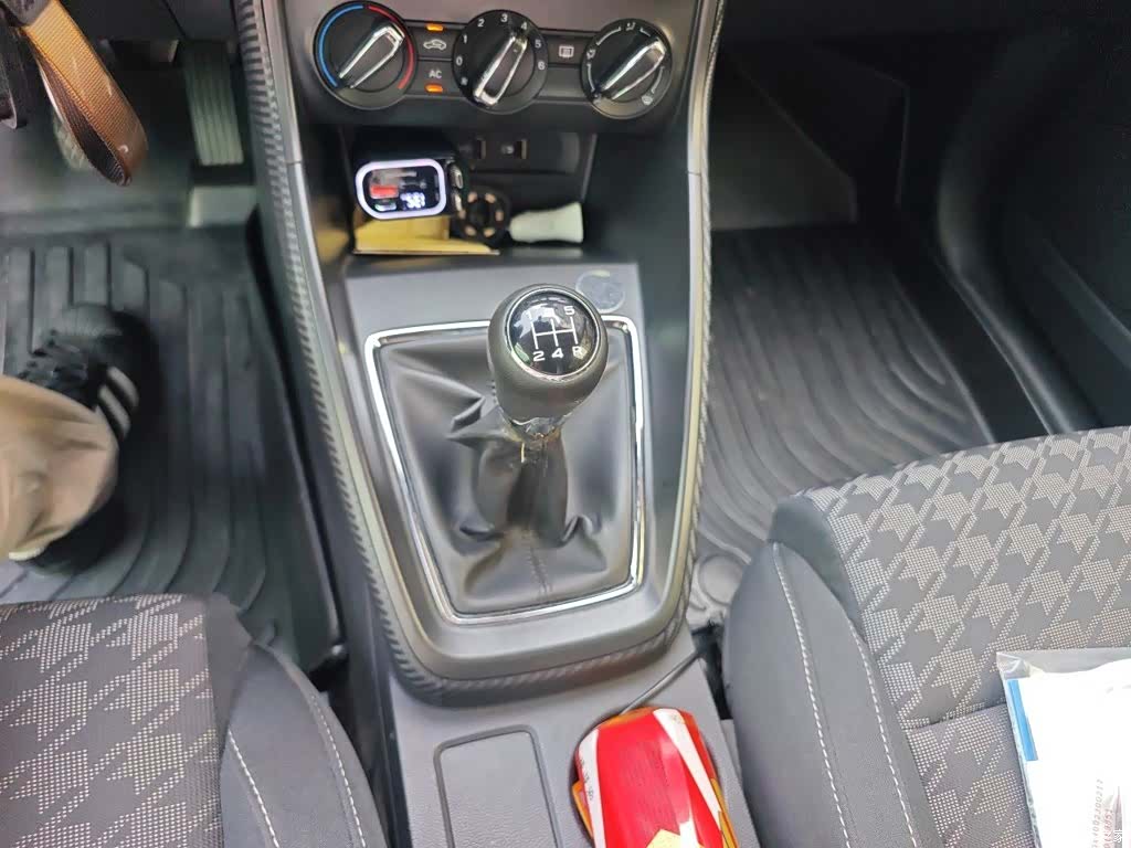MG ZS, 2018 10