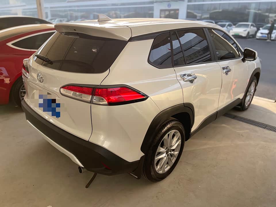 Toyota Corolla Sharp amplifier