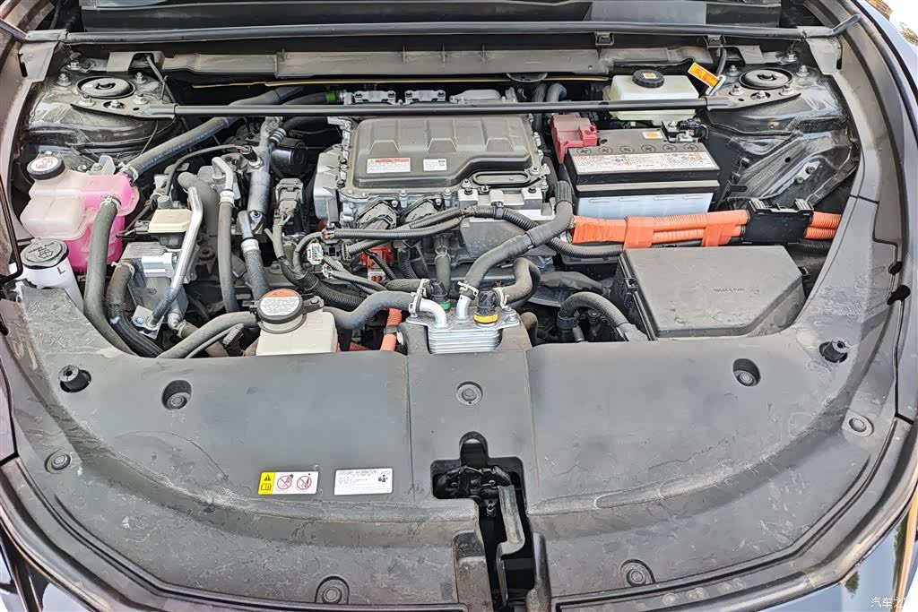 Lexus RZ, 2024 10