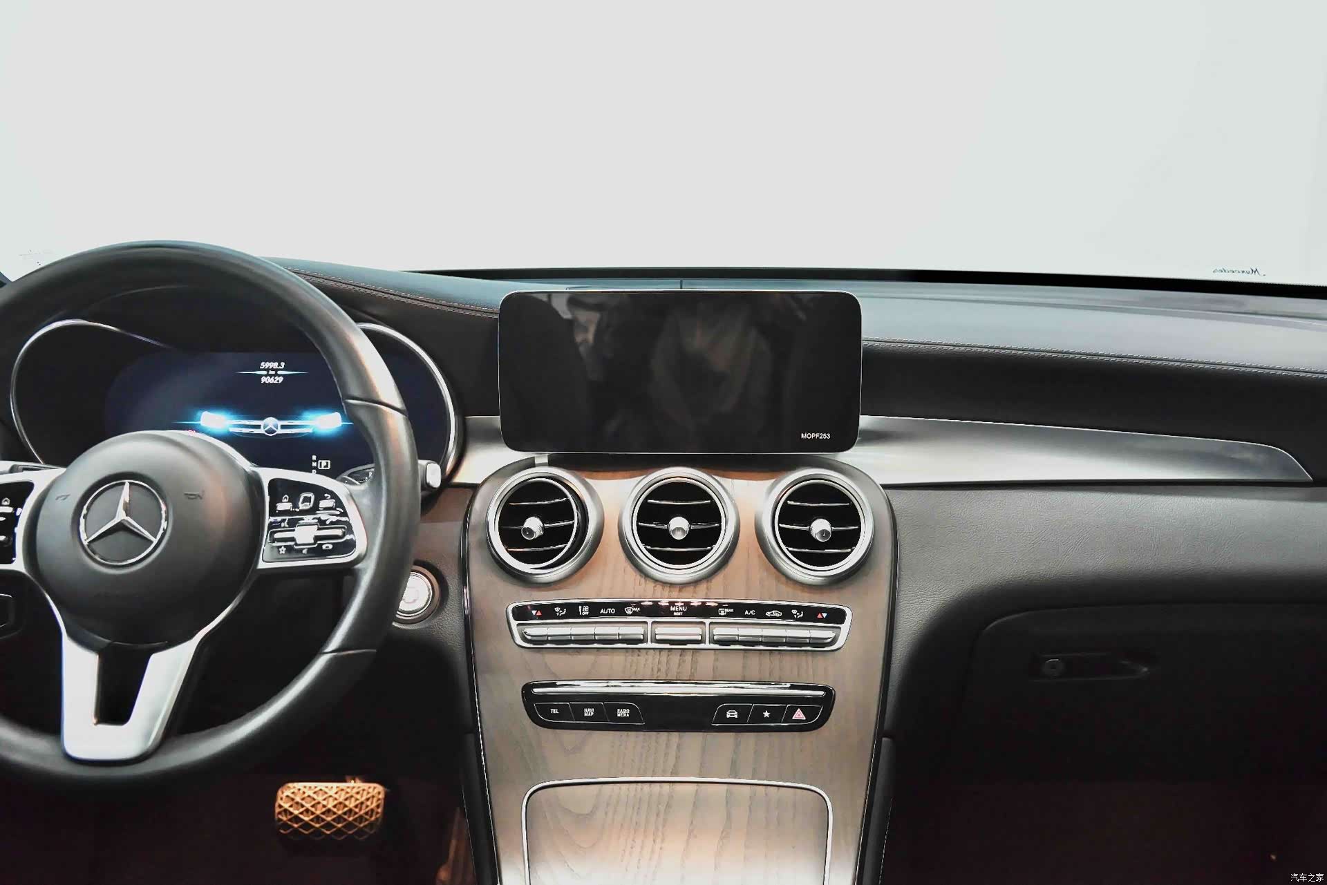 Mercedes-Benz GLC, 2021 20