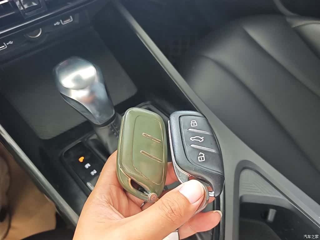 Roewe i5, 2022 9