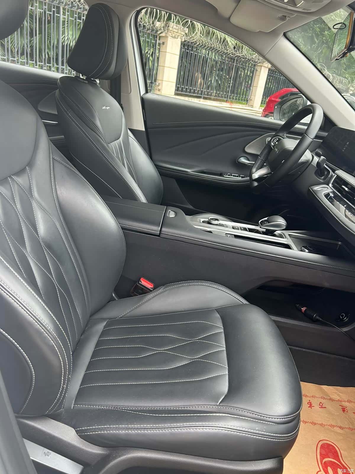 Chery Arrizo 8, 2022 все фото