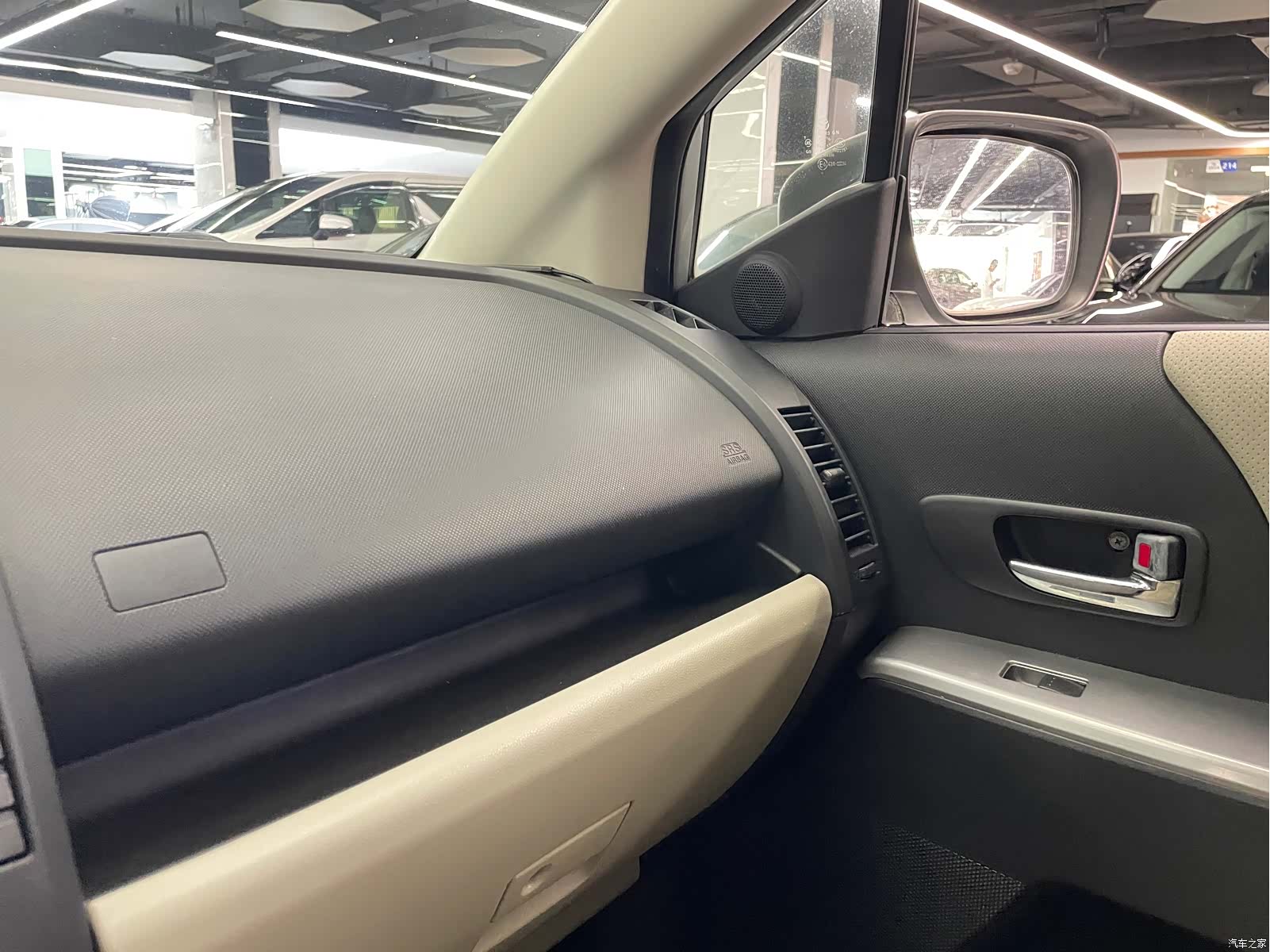 Mazda 5, 2010 25