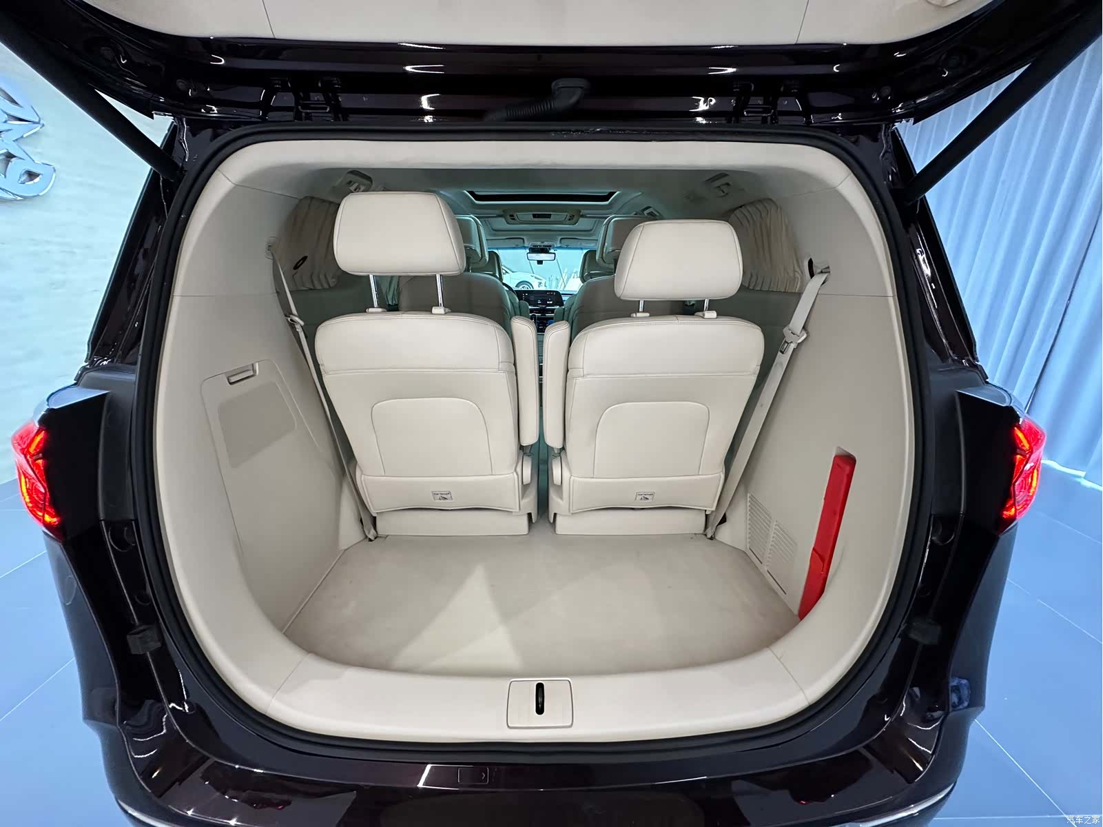 Buick GL8, 2022 9